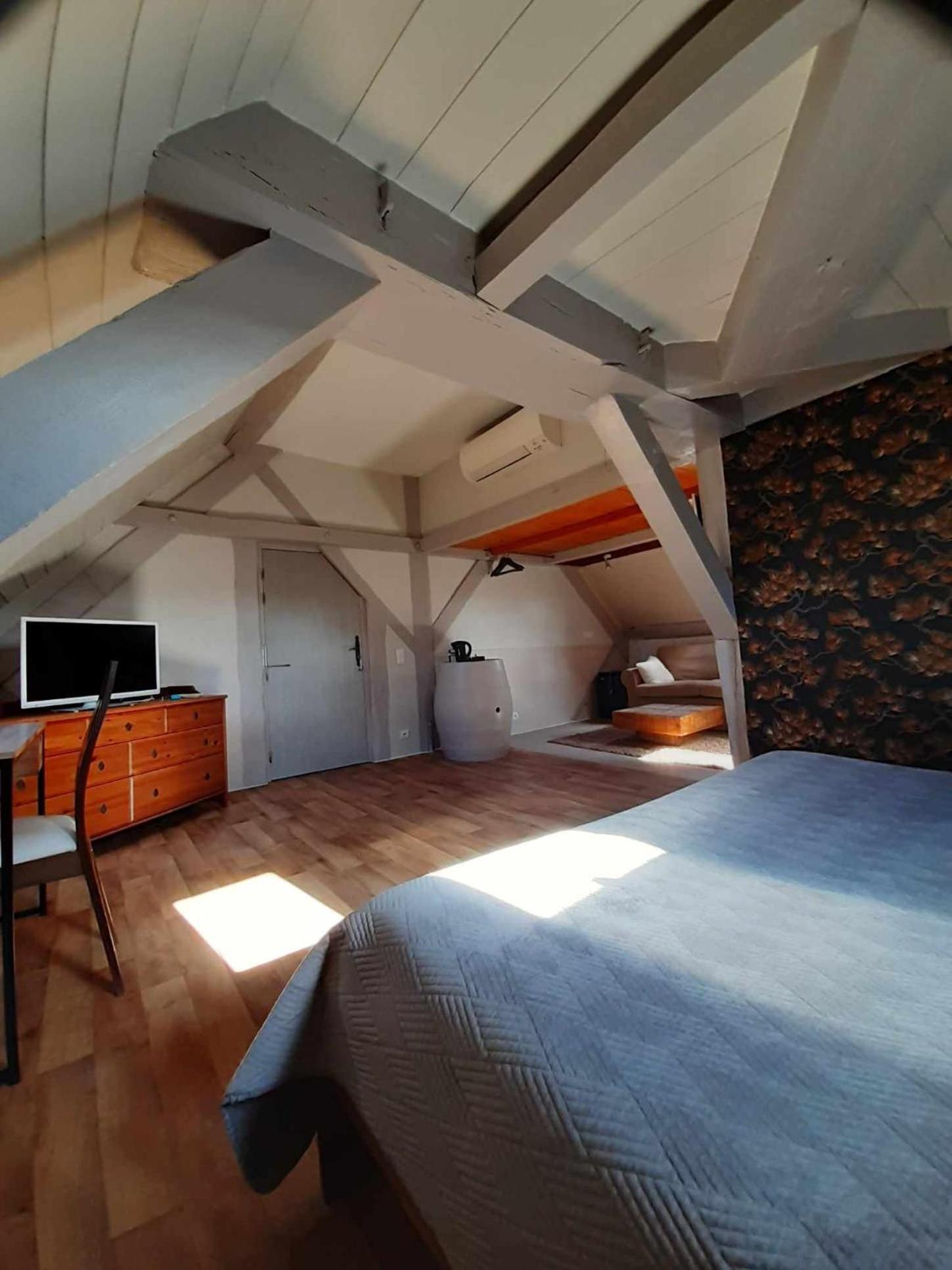Le Domaine Des Papillons Hotel Beaujeu-Saint-Vallier-et-Pierrejux Kültér fotó
