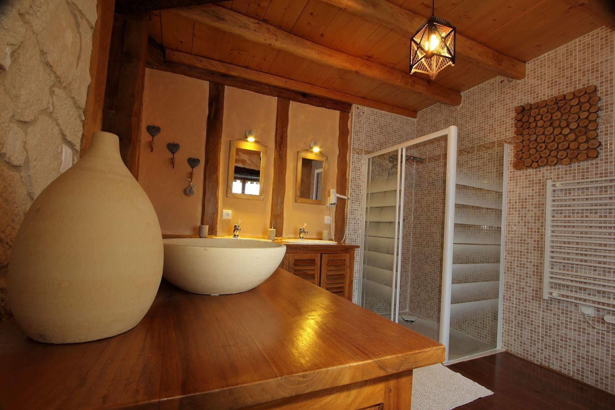Le Domaine Des Papillons Hotel Beaujeu-Saint-Vallier-et-Pierrejux Kültér fotó